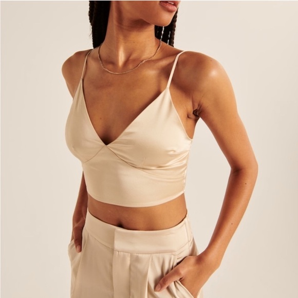 Abercrombie & Fitch Tops - Abercrombie & Fitch Cream Satin Crop Top Size Large